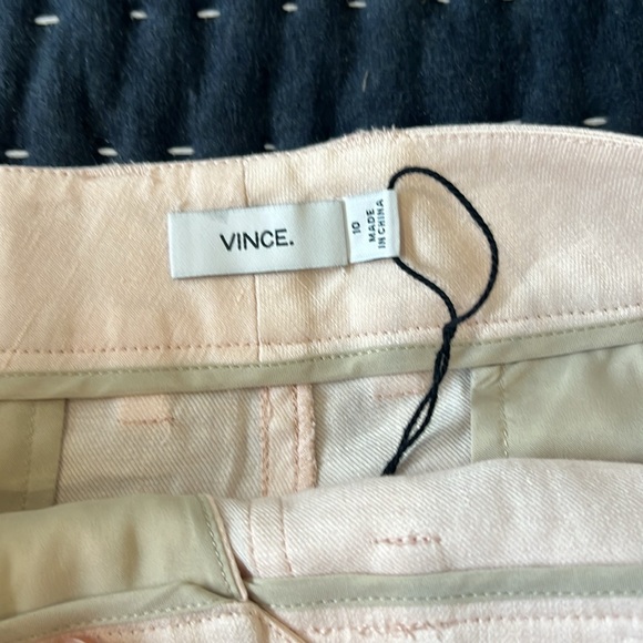Vince linen shorts - never been worn - size 10 - Picture 2 of 4
